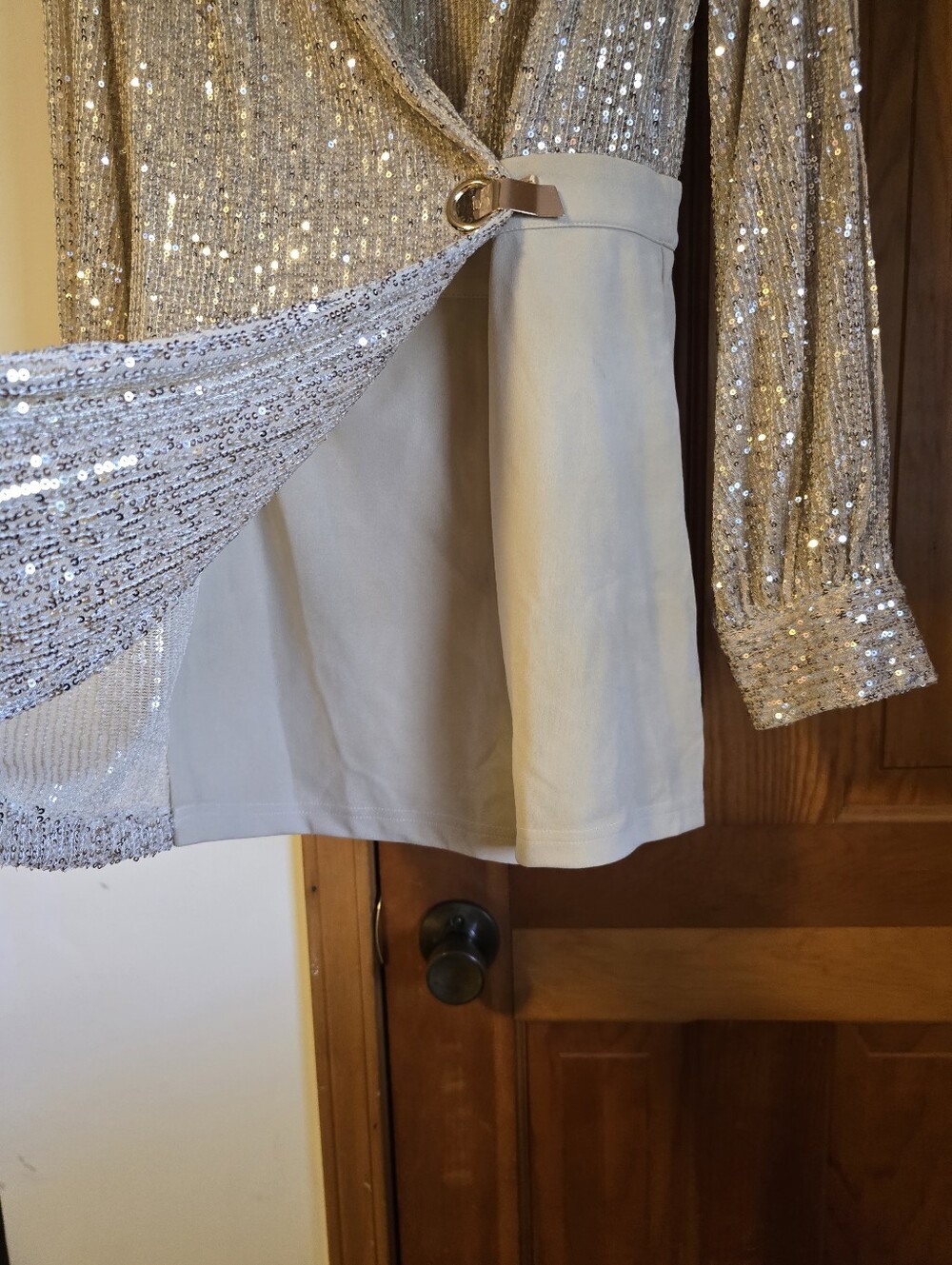 FashionNova Gold Sequin Shorts with Belt Wrap NWT - Picture 6 of 16